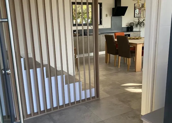 Zen Bord De بيت للعطل سُت